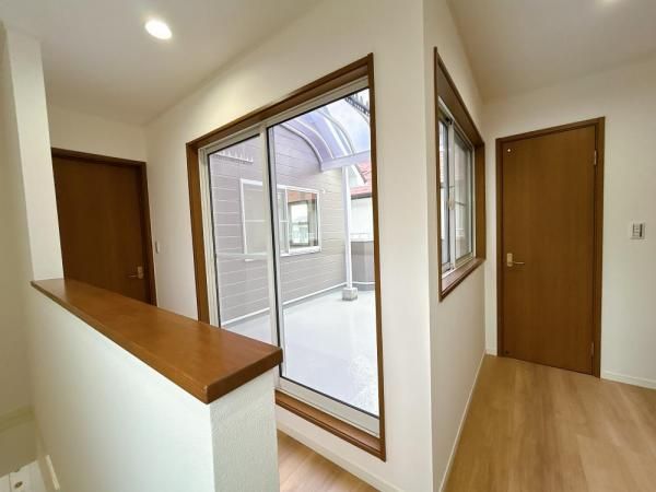 Renovated 4LDK House in Kusatsu with Parking for Two Vehicles - Thumbnail 4