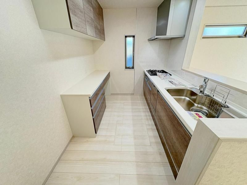 4LDK House in Tachikawa Fujimicho - New Build with Parking - Thumbnail 4
