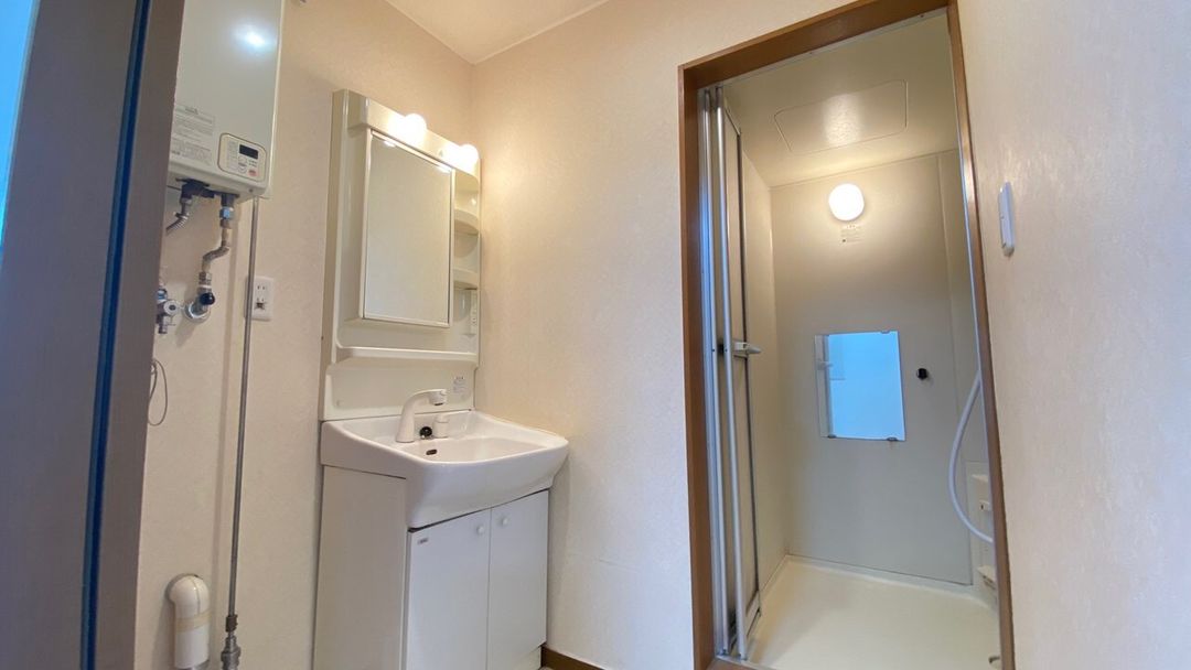 Kutchan Downtown 4-Unit Apartment Building for Sale - Garden Oak 82 - Thumbnail 4