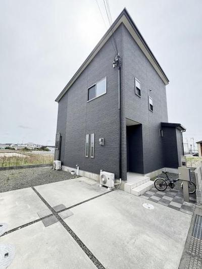 4LDK Family House in Izumisano with 150sqm Land — Image 2, Izumisano, Osaka