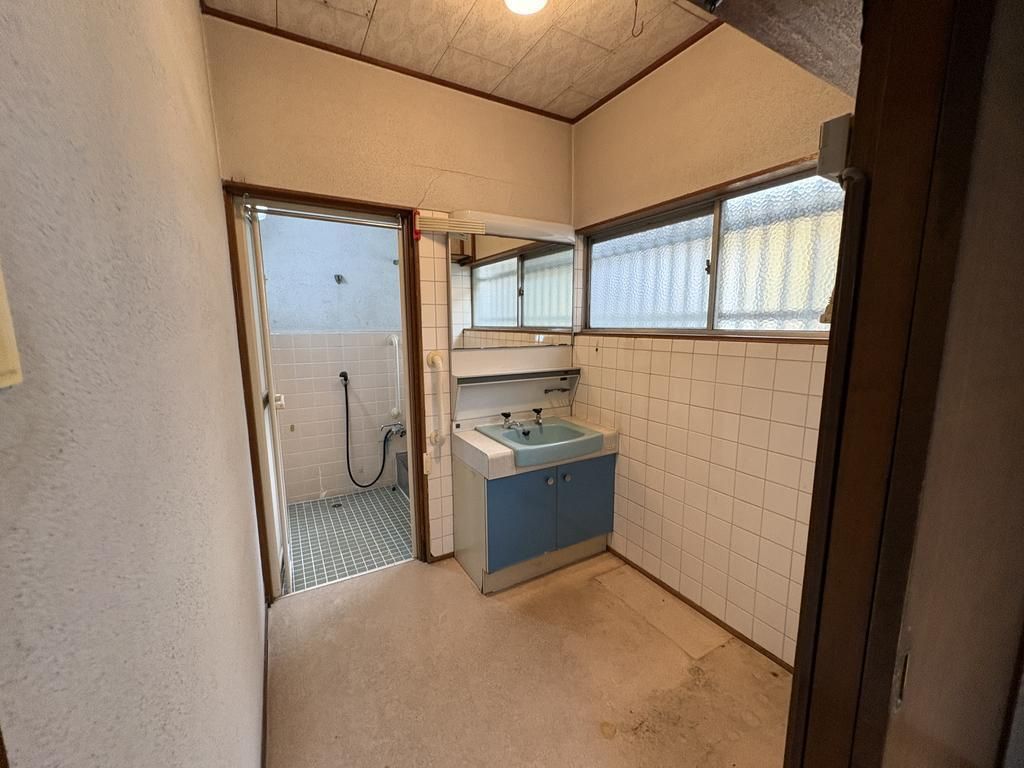 Retro 5DK House in Ōyamazaki, Kyoto - Thumbnail 3