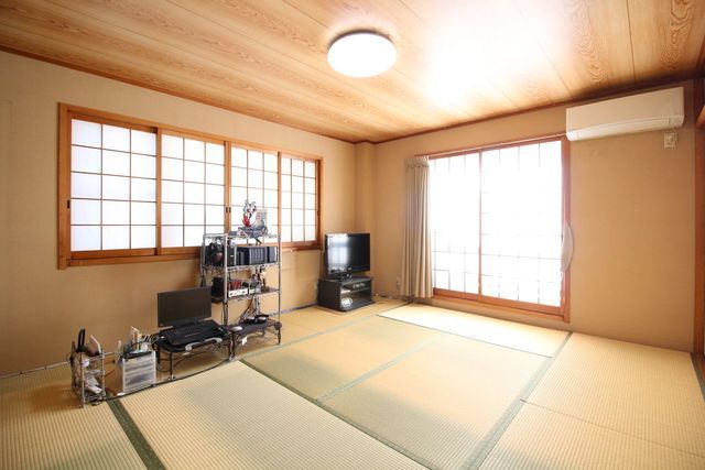 4LDK Family Home in Okazaki with Parking - Thumbnail 4