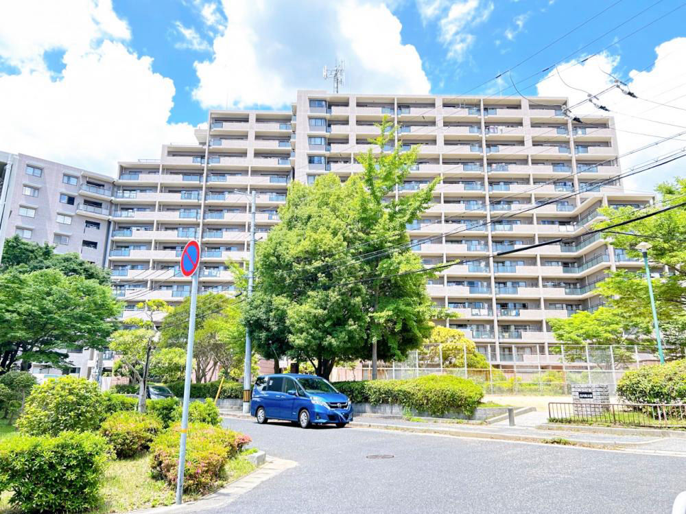 Renovated 4LDK Apartment Near Suma Beach, Kobe - Thumbnail 3