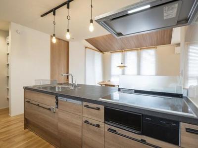 Modern 2SLDK House in Kashiwa Tega-no-Mori Chiba — Image 1, Kashiwa, Chiba