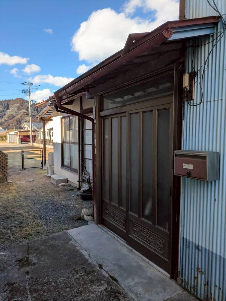 3DK Detached House for Sale near JR Higashitate Station, Fukushima - Thumbnail 2