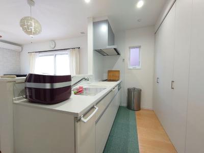 Modern Single-family Home at Chihara-dai 1-chome — Image 4, Ichihara, Chiba