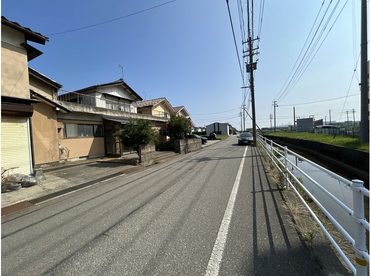 Land with Old House for Sale in Nomi City, Ishikawa - Thumbnail 3