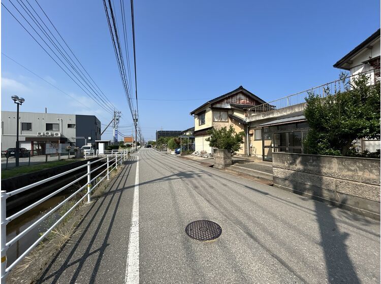Land with Old House for Sale in Nomi City, Ishikawa - Thumbnail 4