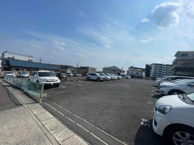 4LDK Apartment for Sale in Higashiyama-dai Sky Mansion, Nagoya — Image 1, Meito, Aichi