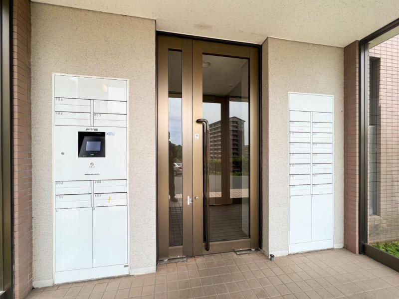 2LDK Apartment in Yokosuka with Balcony | Homes.co.jp - Thumbnail 3