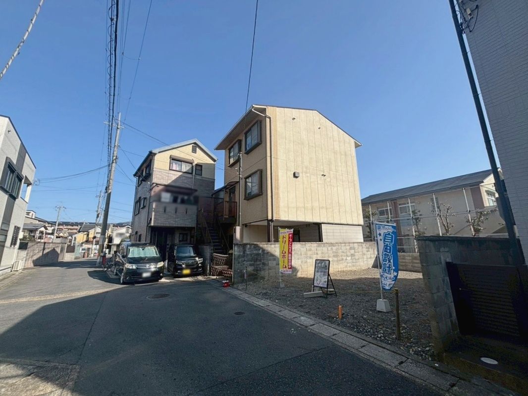 Building-Conditioned Land for Sale in Yamashina, Kyoto - Thumbnail 2