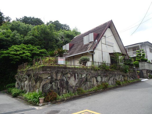 Land for Sale in Kawanishi Seiwadai West - 188.22 sqm Flat Corner Lot - Thumbnail 2