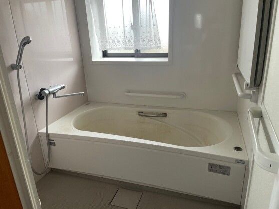 Spacious 6DK House for Sale on Large Plot in Yatsushiro, Kumamoto - Thumbnail 4