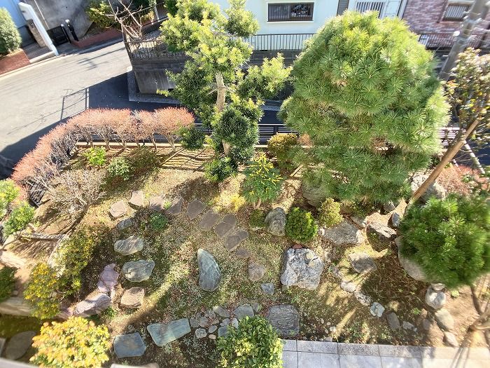 4LDK Detached House for Sale in Yokohama's Isogo Ward - Thumbnail 2
