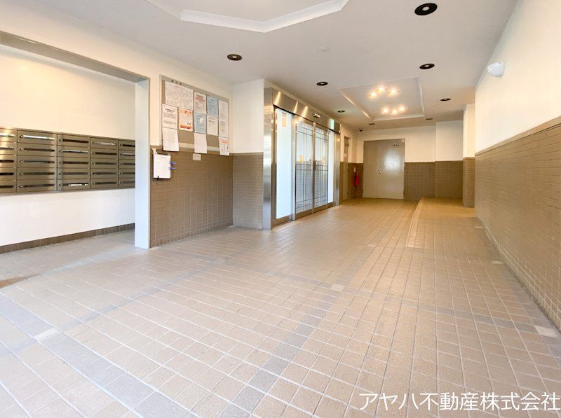 Renovated 3LDK Apartment with Rooftop Balcony in Kusatsu, Shiga - Thumbnail 4