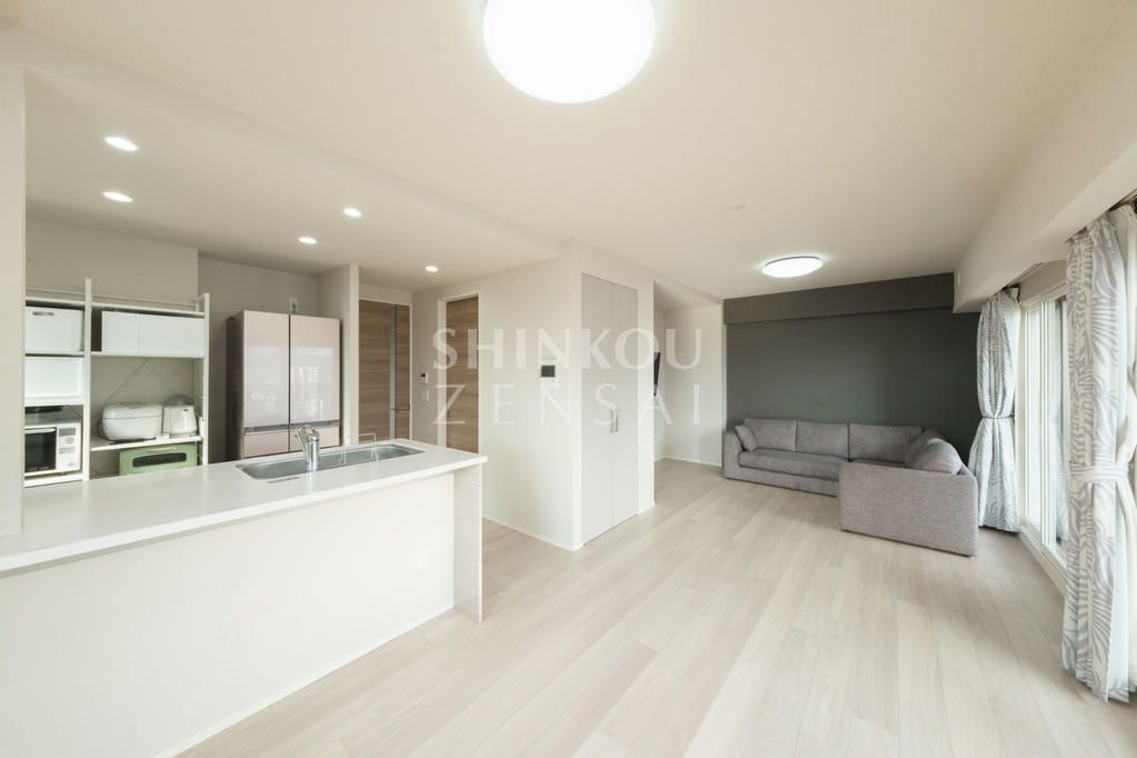 Polestar Hirosaki Premium 3LDK Apartment for Sale - Thumbnail 3