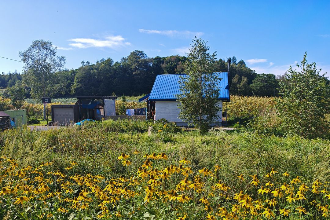 Sakuragawa Countryside Retreat Home on 1654sqm Land in Hokkaido - Thumbnail 2