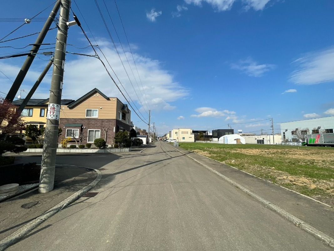 Land for Sale in Shinkotoni, Kita Ward, Sapporo - 240.21 sqm - Thumbnail 3