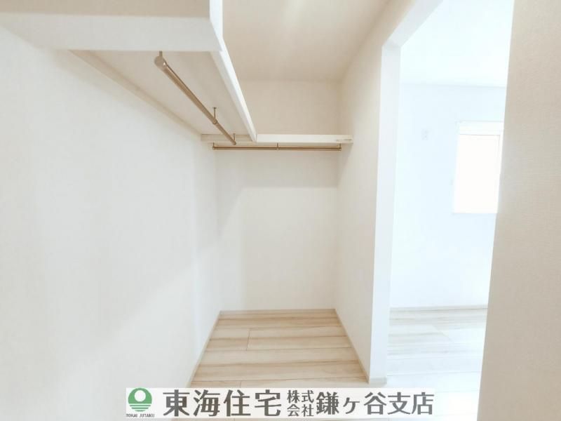 Modern 2LDK House with Vaulted Ceiling in Kashiwa, Chiba - Thumbnail 4