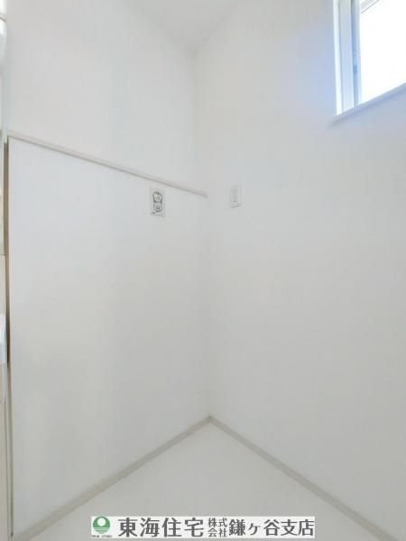 Modern 2LDK House with Vaulted Ceiling in Kashiwa, Chiba - Thumbnail 2