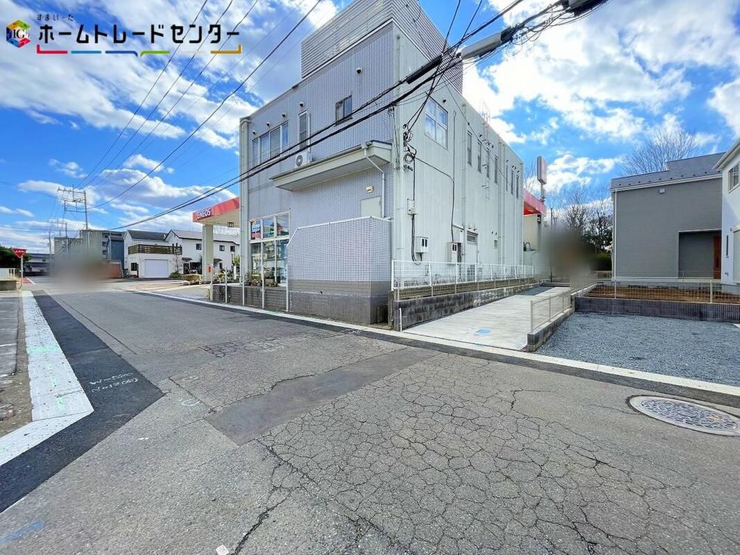 New 4LDK House in Tsukuba Hanabatake with ZEH Efficiency - Thumbnail 3
