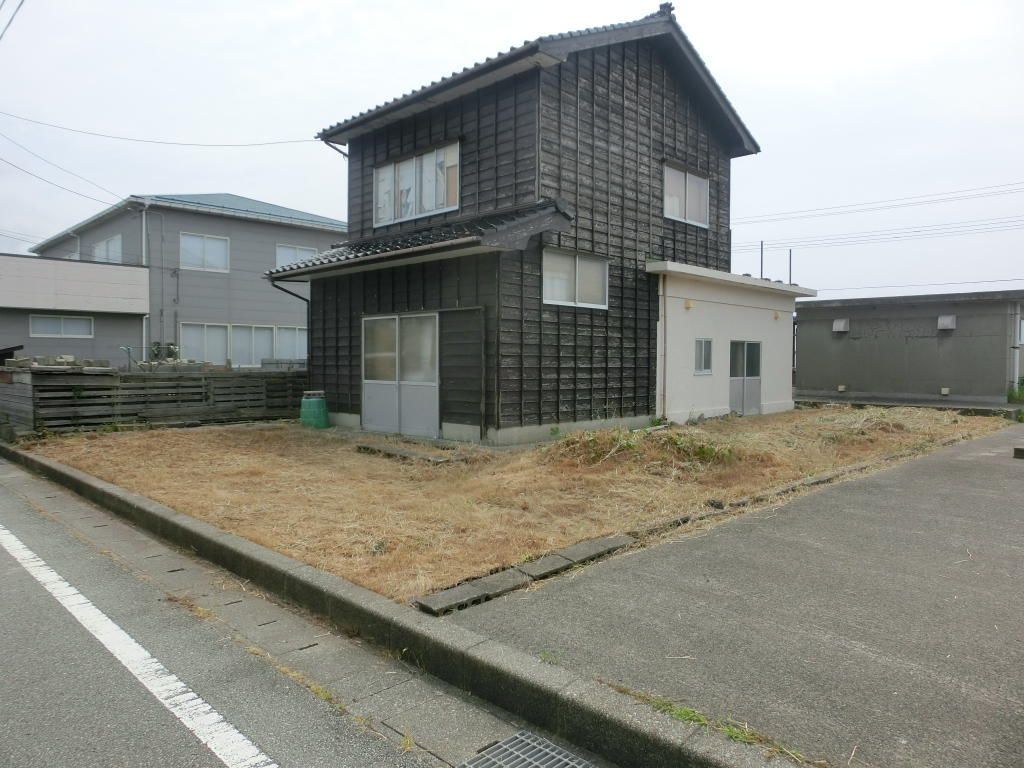3DK House Near Ogi Onsen with Sea Views - Thumbnail 2