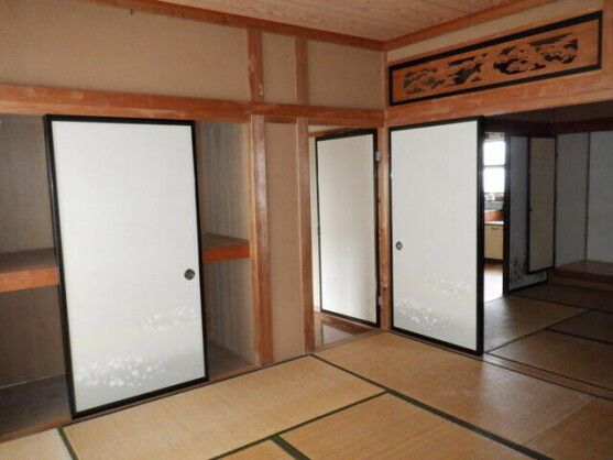 Traditional Wooden House for Sale in Takayama, Gifu - Thumbnail 3