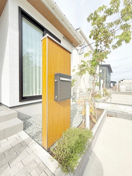 3LDK House in Ishinomaki with South-Facing Living Area - Thumbnail 2