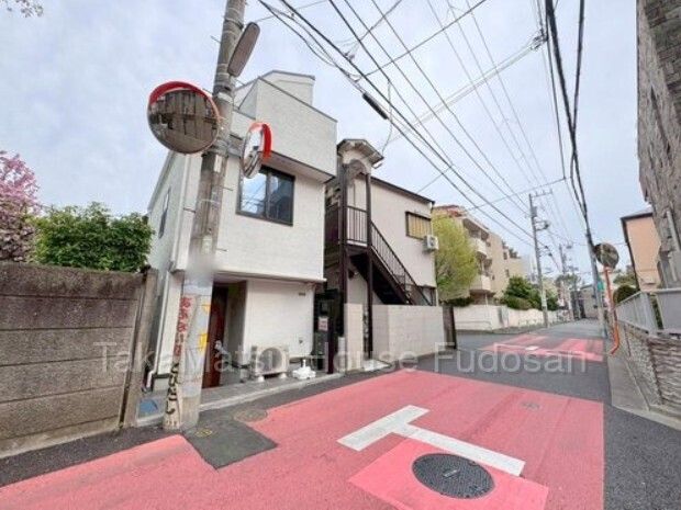 2SLDK Newly Built House for Sale in Setagaya, Tokyo - Thumbnail 2