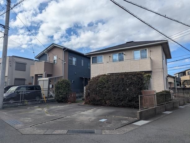 3LDK House for Sale in Fuji City, Shizuoka - Thumbnail 2