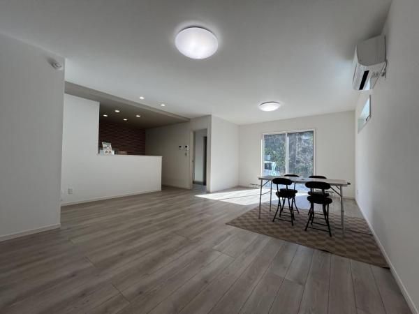 New 3LDK House for Sale Near Minami-Utsunomiya Station - Thumbnail 3
