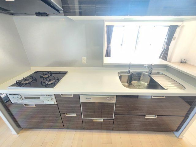 4LDK Apartment near JR Hieizan Sakamoto Station, Otsu - Thumbnail 2