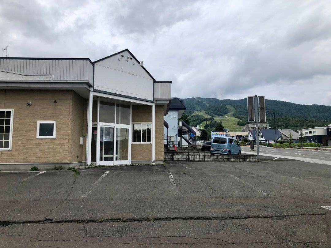 Kitanomine Commercial Building for Sale in Furano, Hokkaido - Thumbnail 3