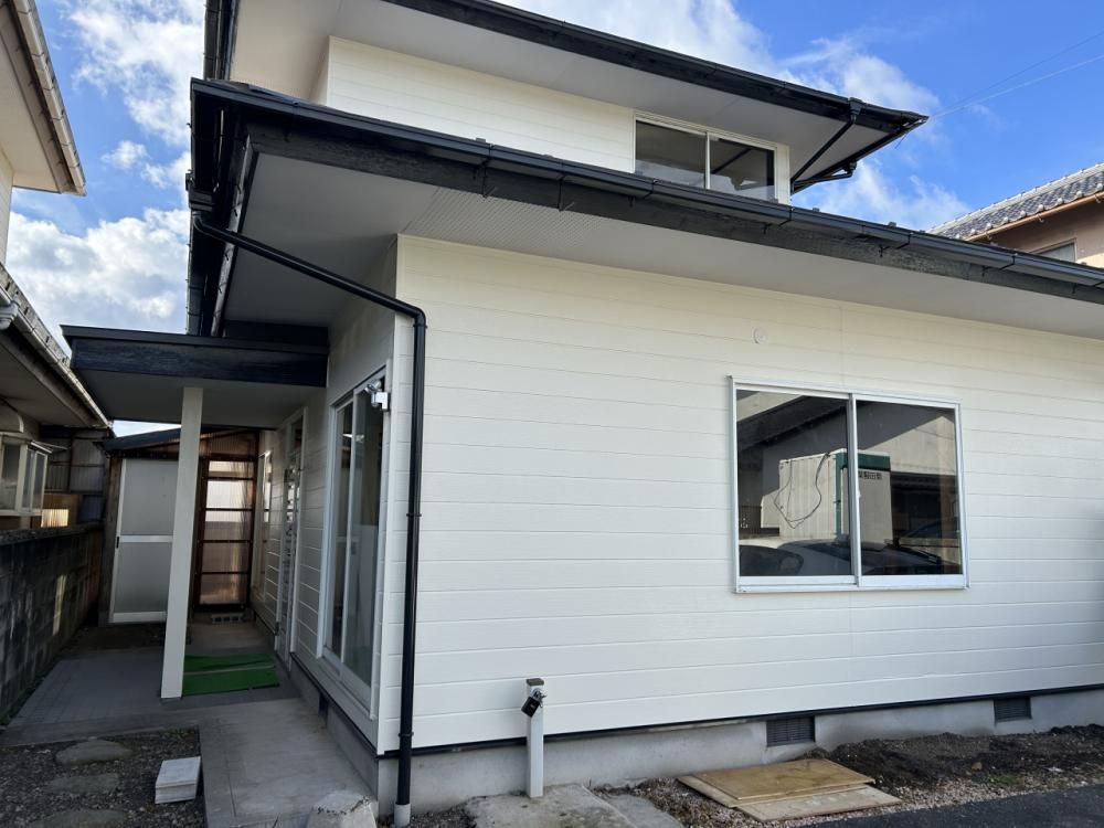 Renovated 3LDK House in Izumo City with Parking and Warranties - Thumbnail 2
