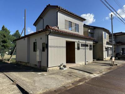 [Homes] Remodeled Fukuoka-cho Akamaru used detached house | — House, Takaoka, Toyama