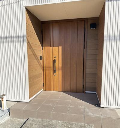 [Homes] Remodeled Fukuoka-cho Akamaru used detached house | — Front_door, Takaoka, Toyama