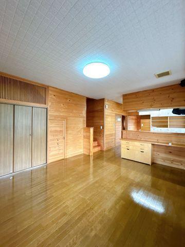 Renovated 3LDK House on Corner Lot in Nihonmatsu, Fukushima — Foyer, Nihonmatsu, Fukushima