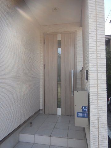 3SLDK Detached House for Sale in Kameido, Tokyo - Thumbnail 2