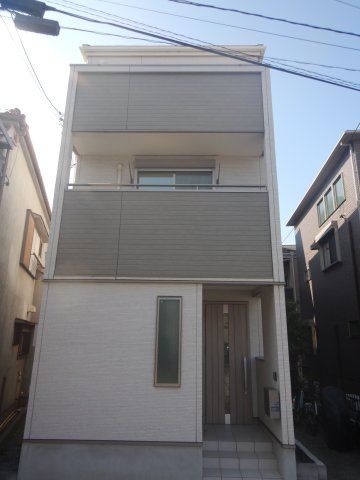 3SLDK Detached House for Sale in Kameido, Tokyo - Thumbnail 4
