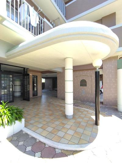 Spacious 4DK Apartment in Eclair Wakaba Complex, Kitakyushu — Image 2, Yahatanishi, Fukuoka