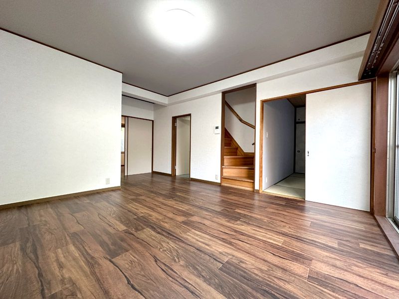 Grade 1 Zushi 3LDK Maisonette with Roof Balcony Near Station - Thumbnail 3