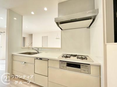 3LDK House in Kyoto Fushimi with Modern Amenities — Image 2, Fushimi, Kyoto