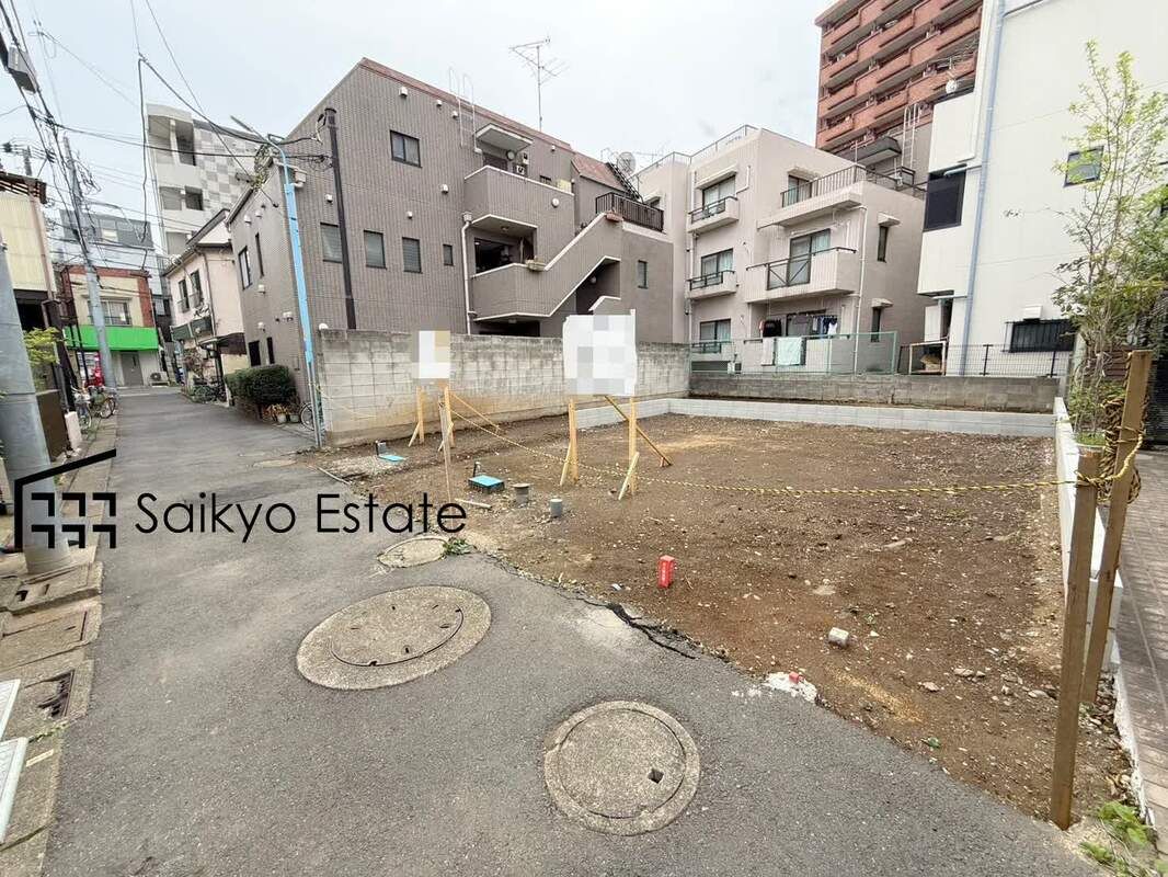 Land for Sale in Suginami, Tokyo - No Construction Conditions - Thumbnail 2