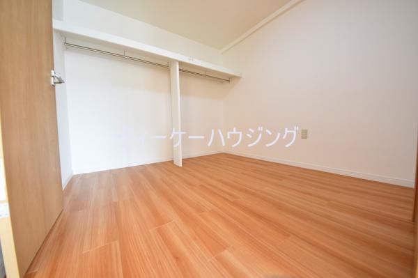 First Green Heights 2SLDK Apartment for Sale in Toda - Thumbnail 4