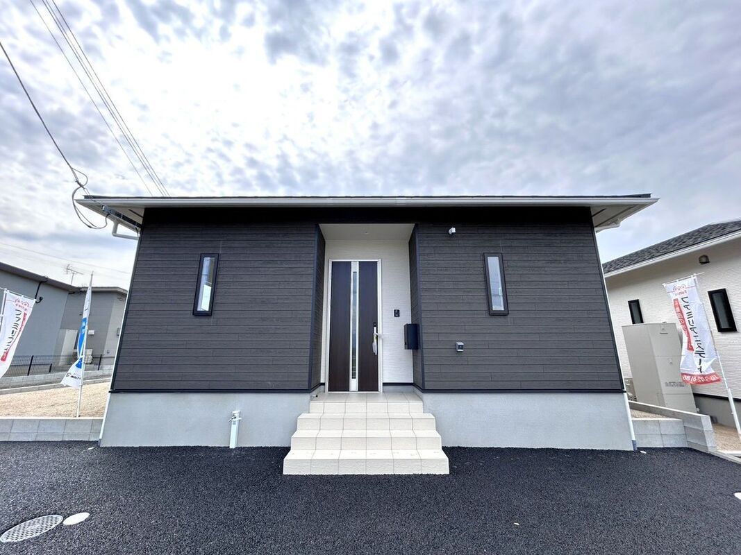 New Build 4LDK House in Kita-ku, Kumamoto City - Thumbnail 2