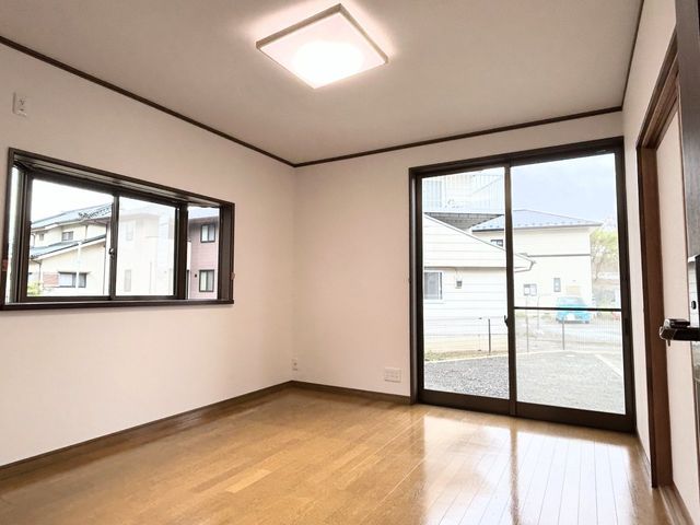 Renovated 4SLDK House for Sale in Yamanashi City - Thumbnail 3