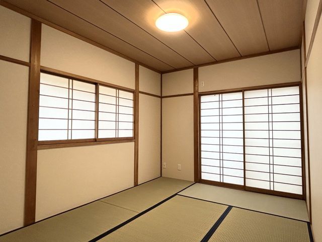 Renovated 4SLDK House for Sale in Yamanashi City - Thumbnail 4