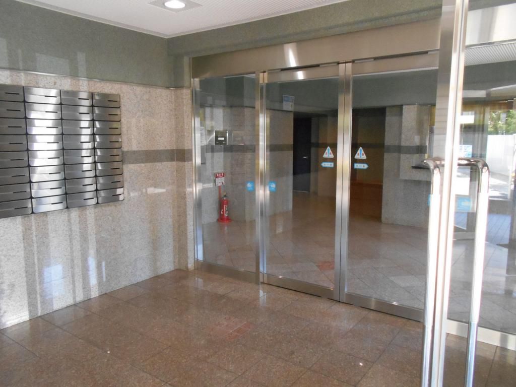 Loire Mansion Koga 7F: 3LDK Apartment Near JR Station - Thumbnail 2