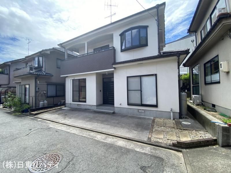 4LDK House for Sale in Minami Ward, Hiroshima - Thumbnail 3