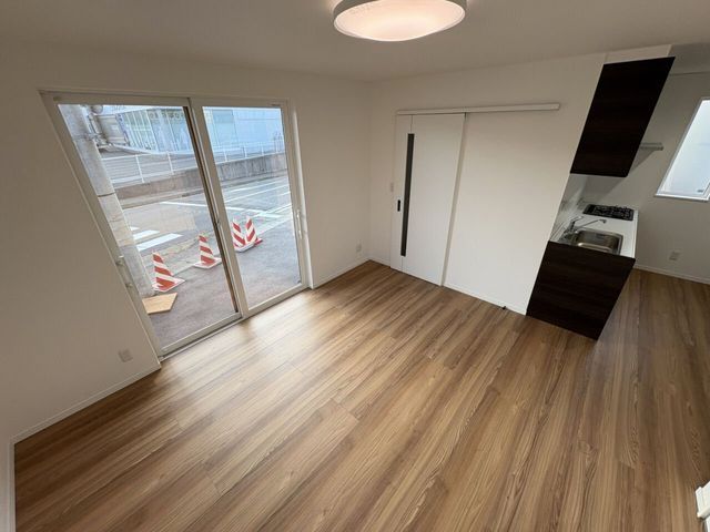 New 2LDK House in Hachinohe, Aomori with Parking - Thumbnail 4